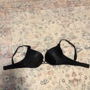 Bombshell Victoria Secrets Bra